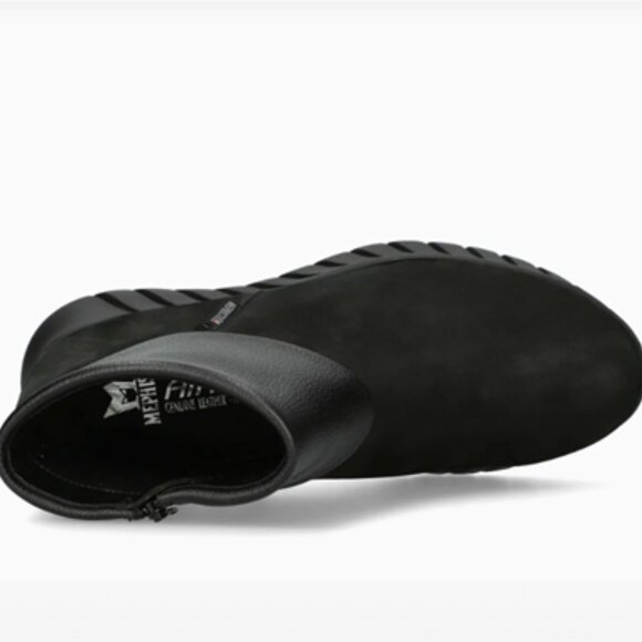 Mephisto Wedge Boots - NEW - Picture 2 of 8